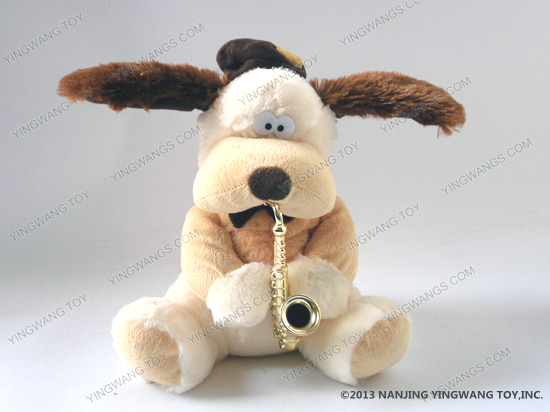 Y3204 Musical Saxphone Flapping Ears Dog 